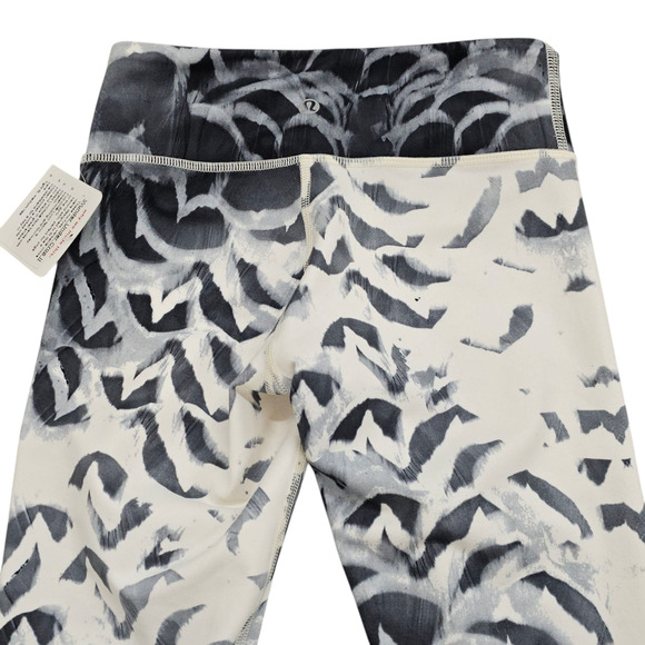NWT Lululemon Leggings Womens Size 2 Wunder Under Crop II White Gray Stretch - Picture 4 of 12